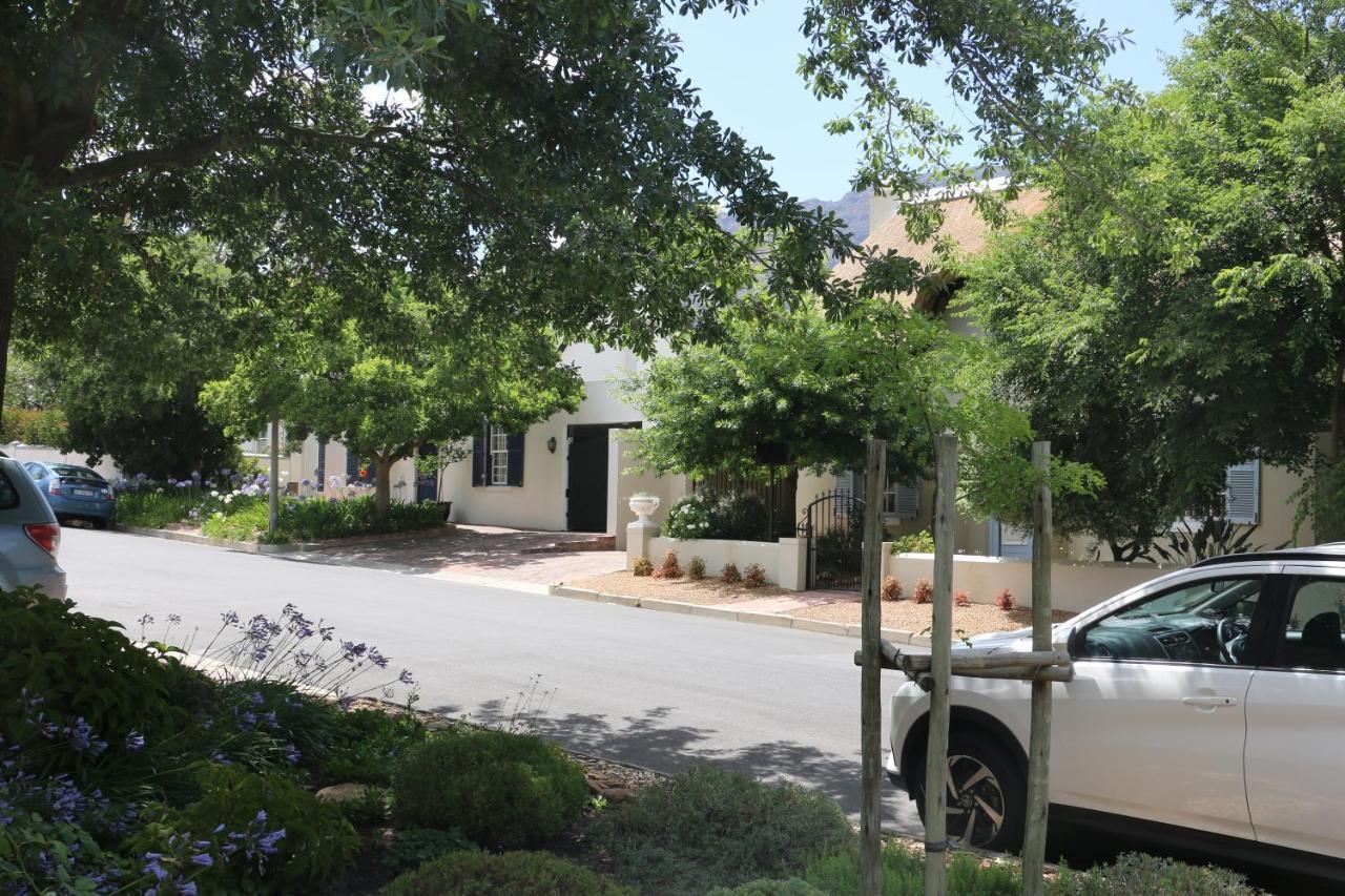 3 On Roux Panzió Franschhoek Kültér fotó
